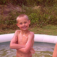 BASTIEN a rejoint le concours — aidez-le/la à gagner de superbes lots !