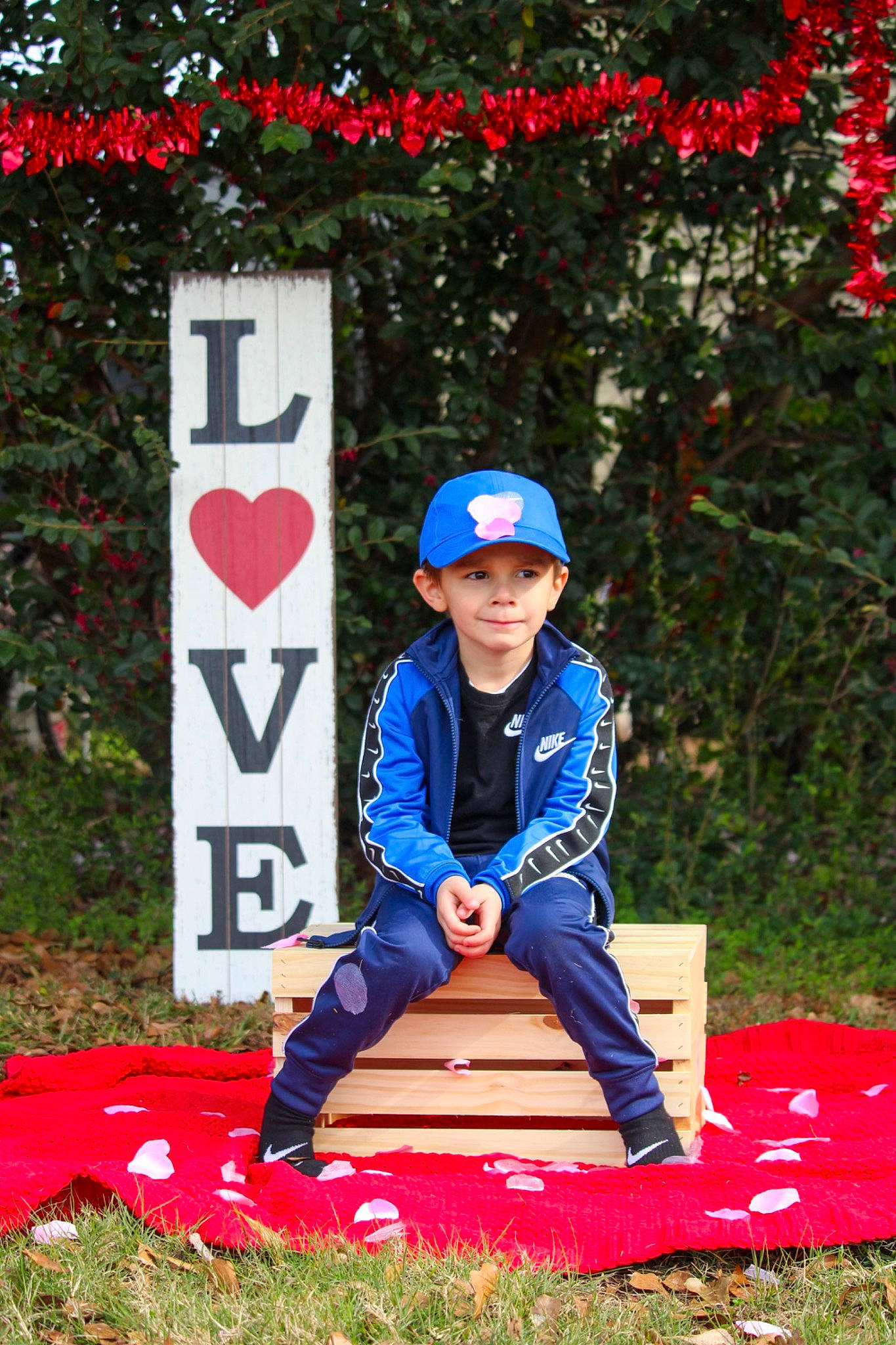 Oakland joined the competition — help win amazing prizes! ball, baseball_cap, cap, carmine, competition_event, electric_blue, fun, garden, grass, happy, hat, headwear, joy, lawn, leisure, person, personal_protective_equipment, plant, player, recreation