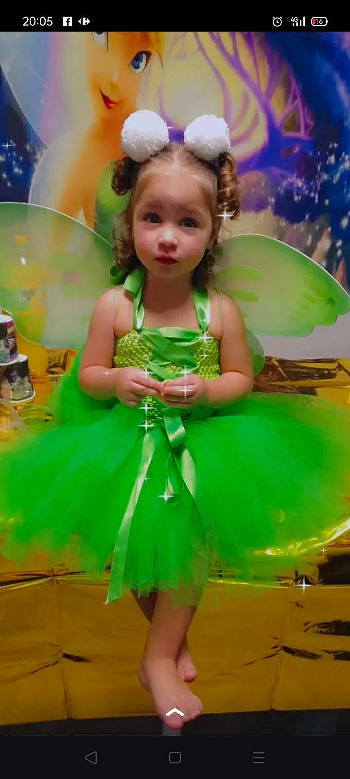 Ana Maria a rejoint le concours — aidez-le/la à gagner de superbes lots ! beauty, child, day_dress, dress, event, fashion, fashion_design, formal_wear, fun, green, happy, headpiece, iris, magenta, mythical_creature, person, photograph, pink, skin, snapshot