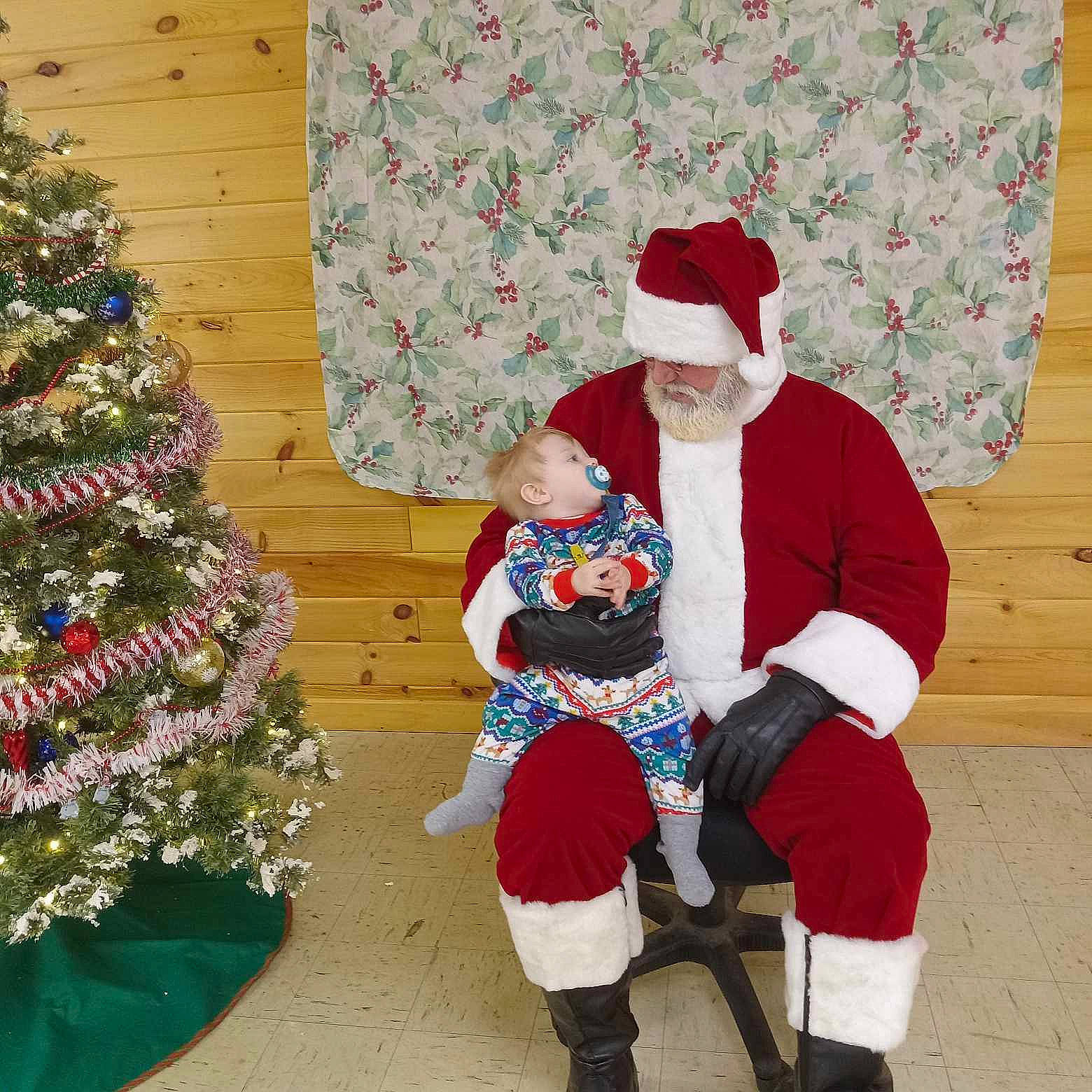 Elisha joined the competition — help win amazing prizes! cap, christmas, christmas_decoration, christmas_eve, christmas_ornament, christmas_tree, event, evergreen, hat, holiday, holiday_ornament, lap, organ, ornament, person, plant, santa_claus, sleeve, toddler, tree