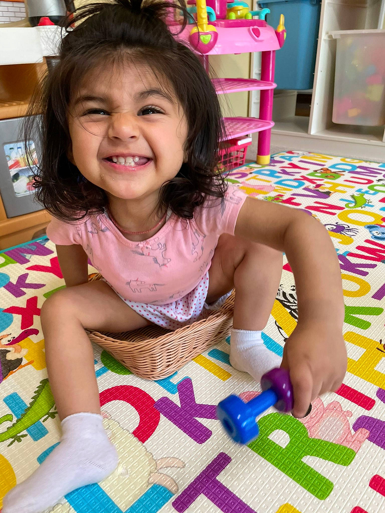 Meher is registered to the contest to win money with this photo: art, child, child_art, flooring, fun, happy, joy, kindergarten, leisure, paint, party, pattern, person, play, room, sharing, sitting, smile, t_shirt, toddler