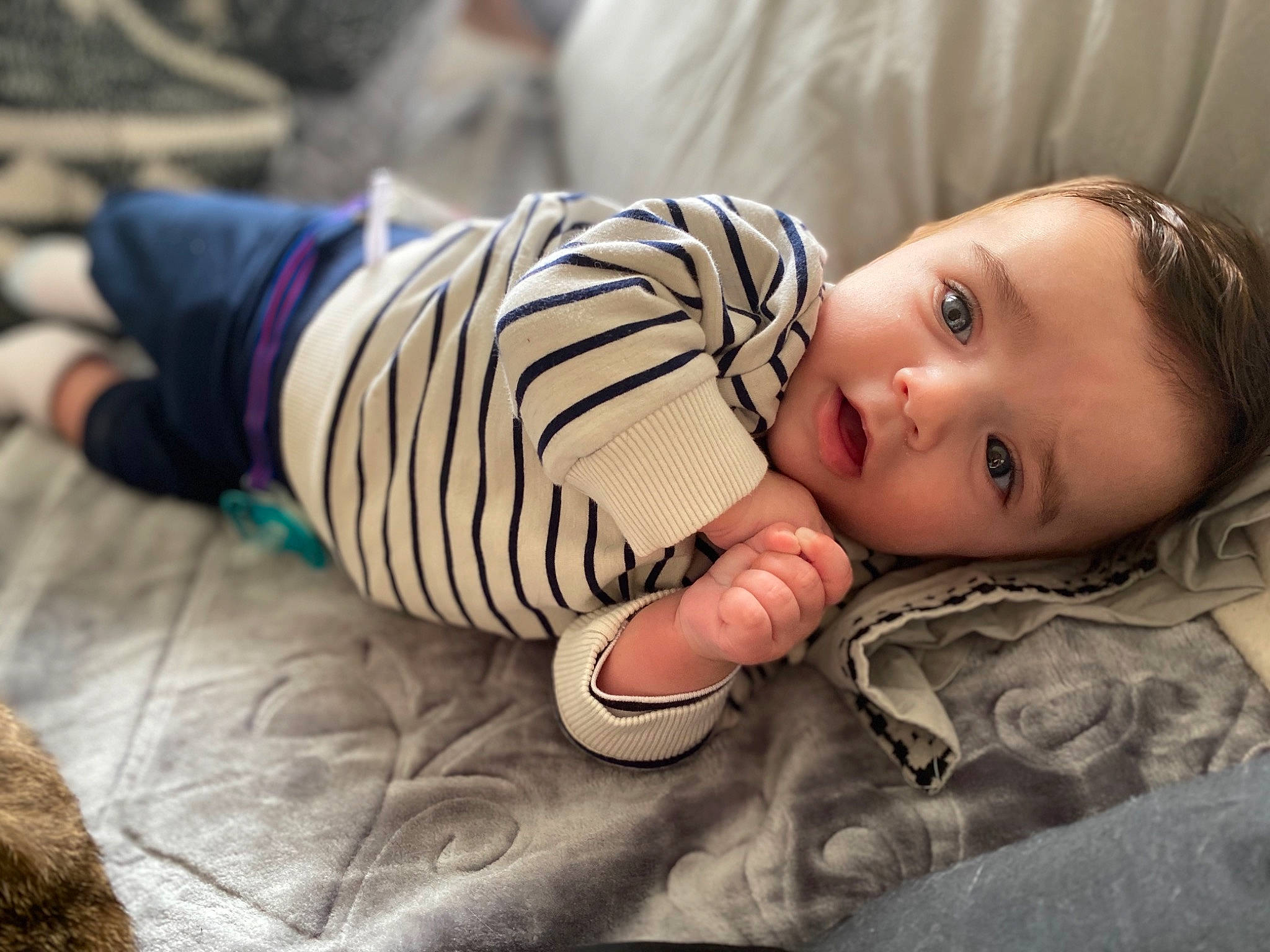 Julliann participe au concours pour gagner de l'argent avec cette photo : baby, baby_sleeping, bedtime, cheek, child, eye, hand, nap, nose, person, skin, sleep, toddler