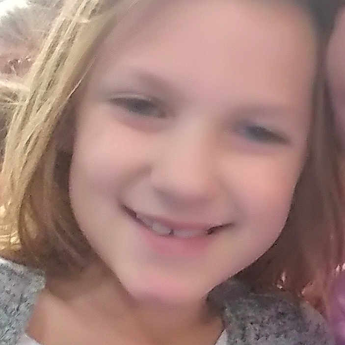 Hensley is registered to the contest to win money with this photo: beauty, blond, cheek, child, chin, day, eye, eyebrow, face, facial_expression, forehead, girl, hair, hair_accessory, hairstyle, head, human_hair_color, joy, nose, person