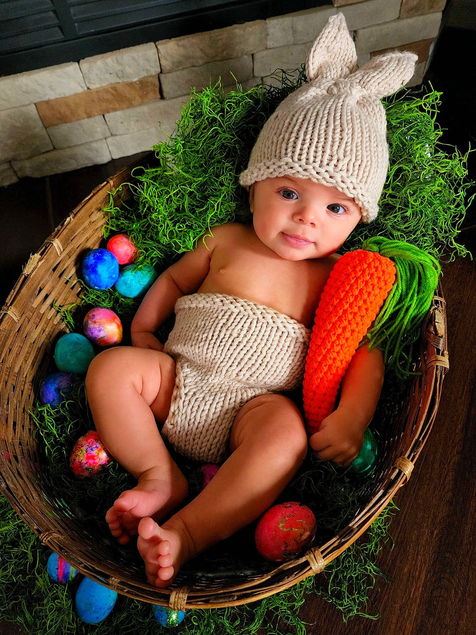 Rylan joined the competition — help win amazing prizes! abdomen, baby, baby_products, baby_toddler_clothing, basket, cap, chair, child, event, fashion_accessory, fun, grass, headwear, holiday, jewellery, leisure, people_in_nature, person, sitting, thigh