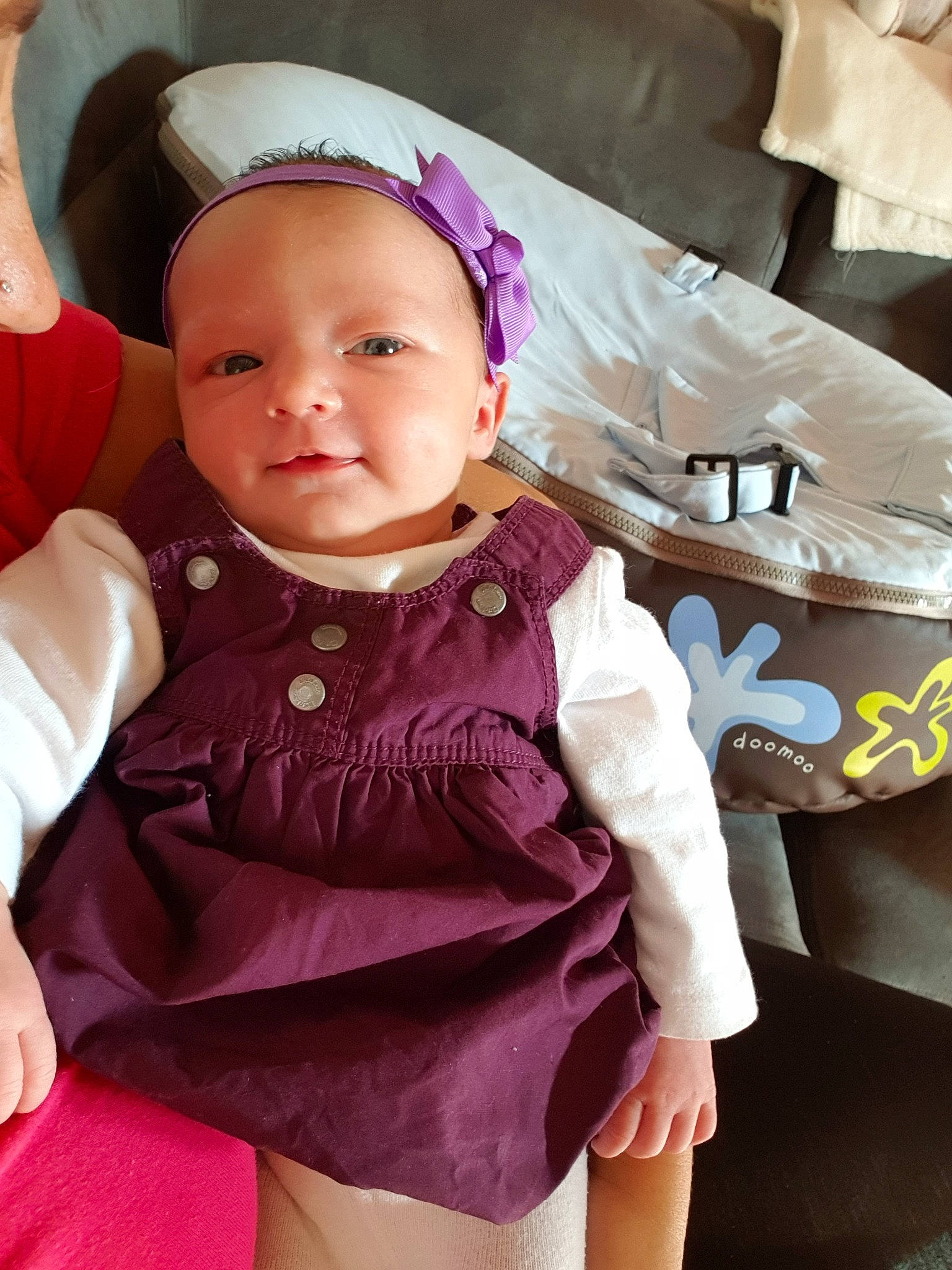 Sarah a rejoint le concours — aidez-le/la à gagner de superbes lots ! baby, baby_products, baby_toddler_clothing, child, person, pink, skin, toddler