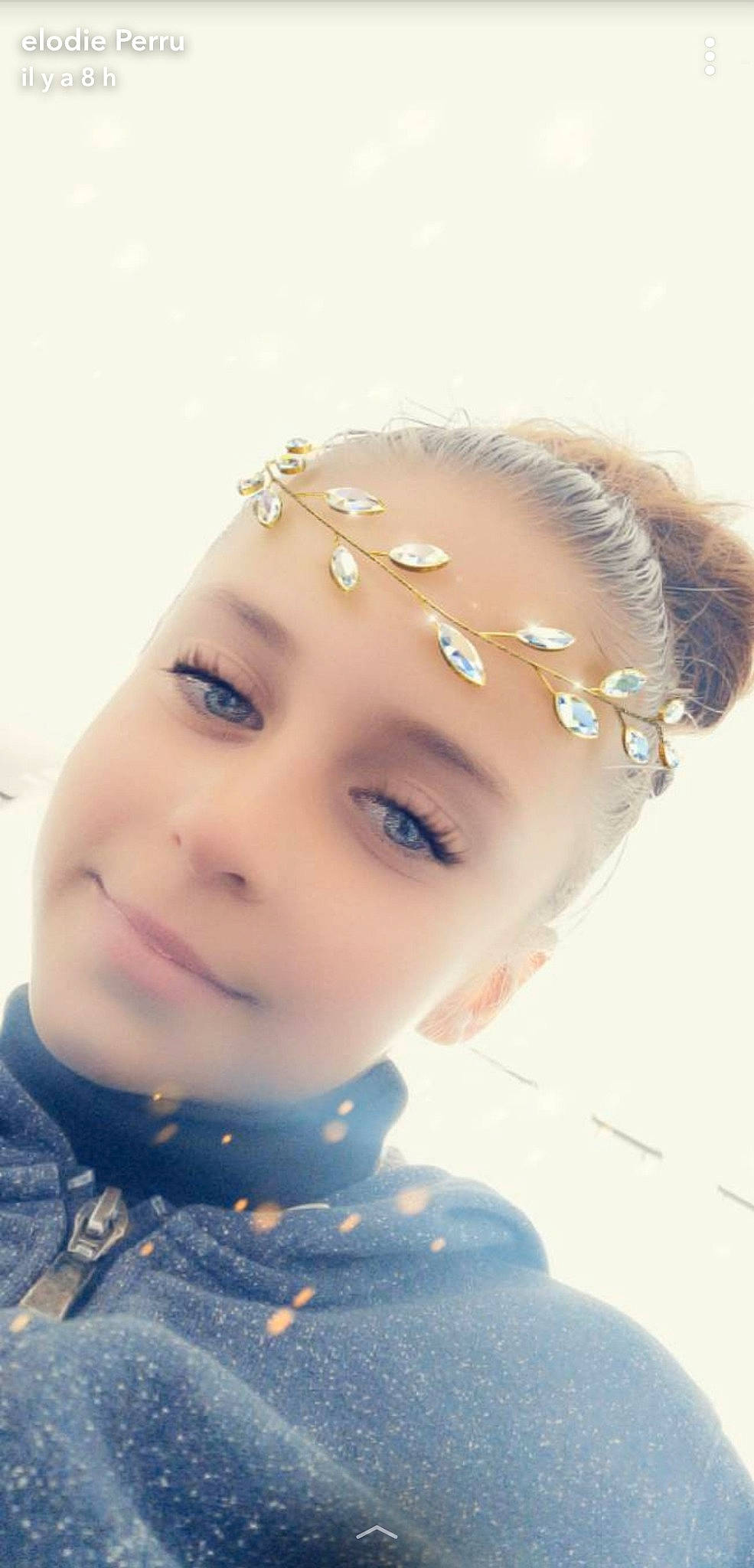 Ivana  a rejoint le concours — aidez-le/la à gagner de superbes lots ! beauty, cheek, chin, close_up, ear, eye, eyebrow, face, fashion_accessory, forehead, hair, hair_accessory, hairstyle, head, headgear, headpiece, lip, long_hair, nose, person