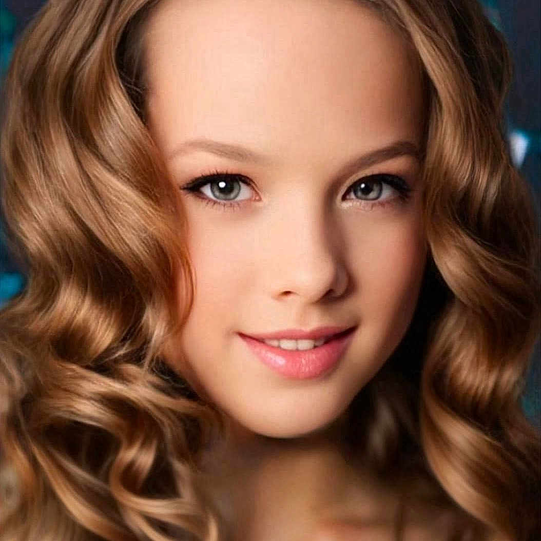 Myria is registered to the contest to win money with this photo: adult, blonde, brownhair, face, female, hair, haircut, hairdresser, happy, head, highlightedhair, person, photography, portrait, skin, smile, woman