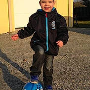 Noa participe au concours pour gagner de l'argent avec cette photo :