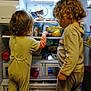 Louÿs a rejoint le concours — aidez-le/la à gagner de superbes lots ! child, kitchen_appliance, major_appliance, toddler
