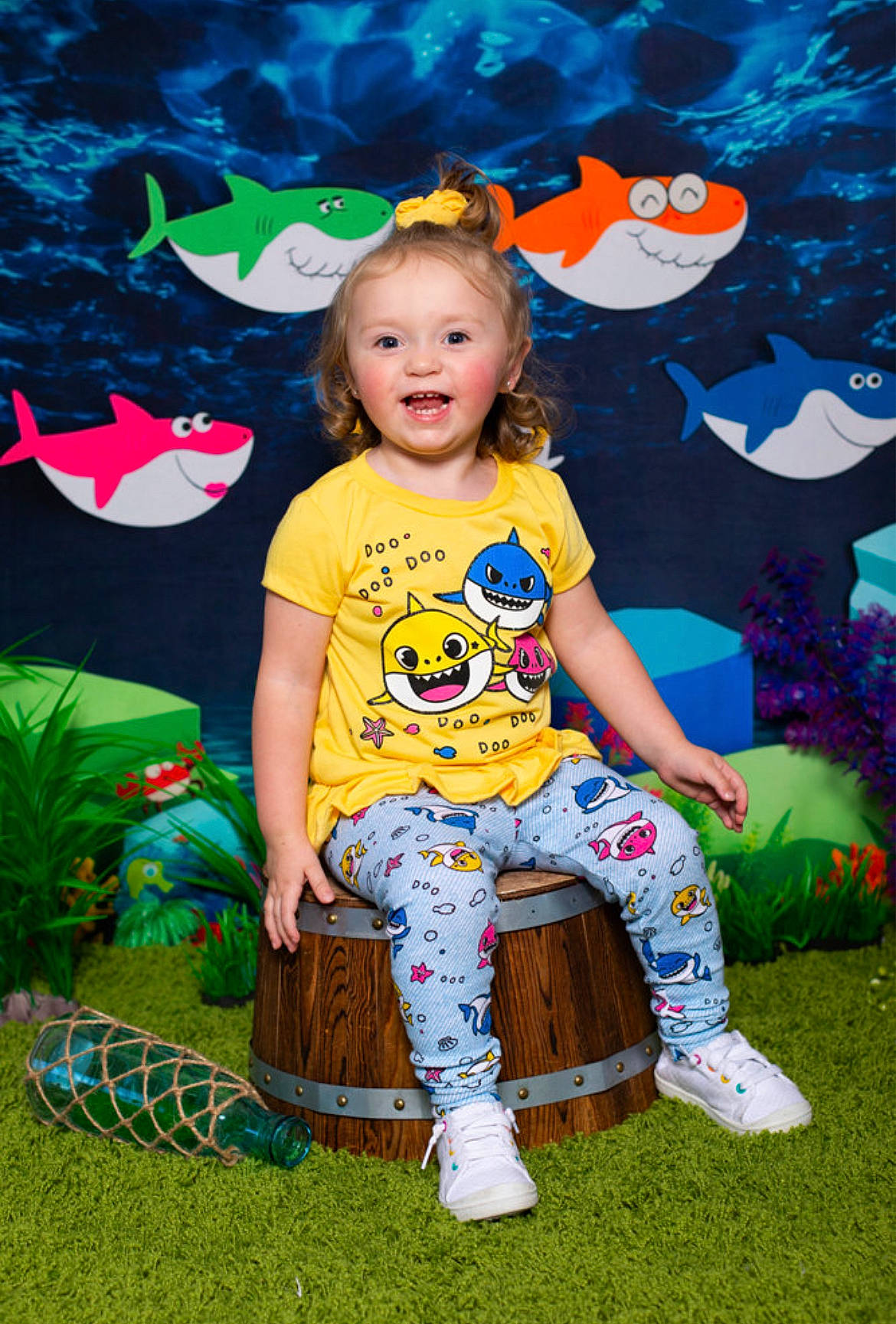 Harper is registered to the contest to win money with this photo: art, baby_toddler_clothing, child, cool, event, fun, grass, happy, head, holiday, leaf, pattern, people_in_nature, person, pink, plant, shorts, smile, summer, t_shirt