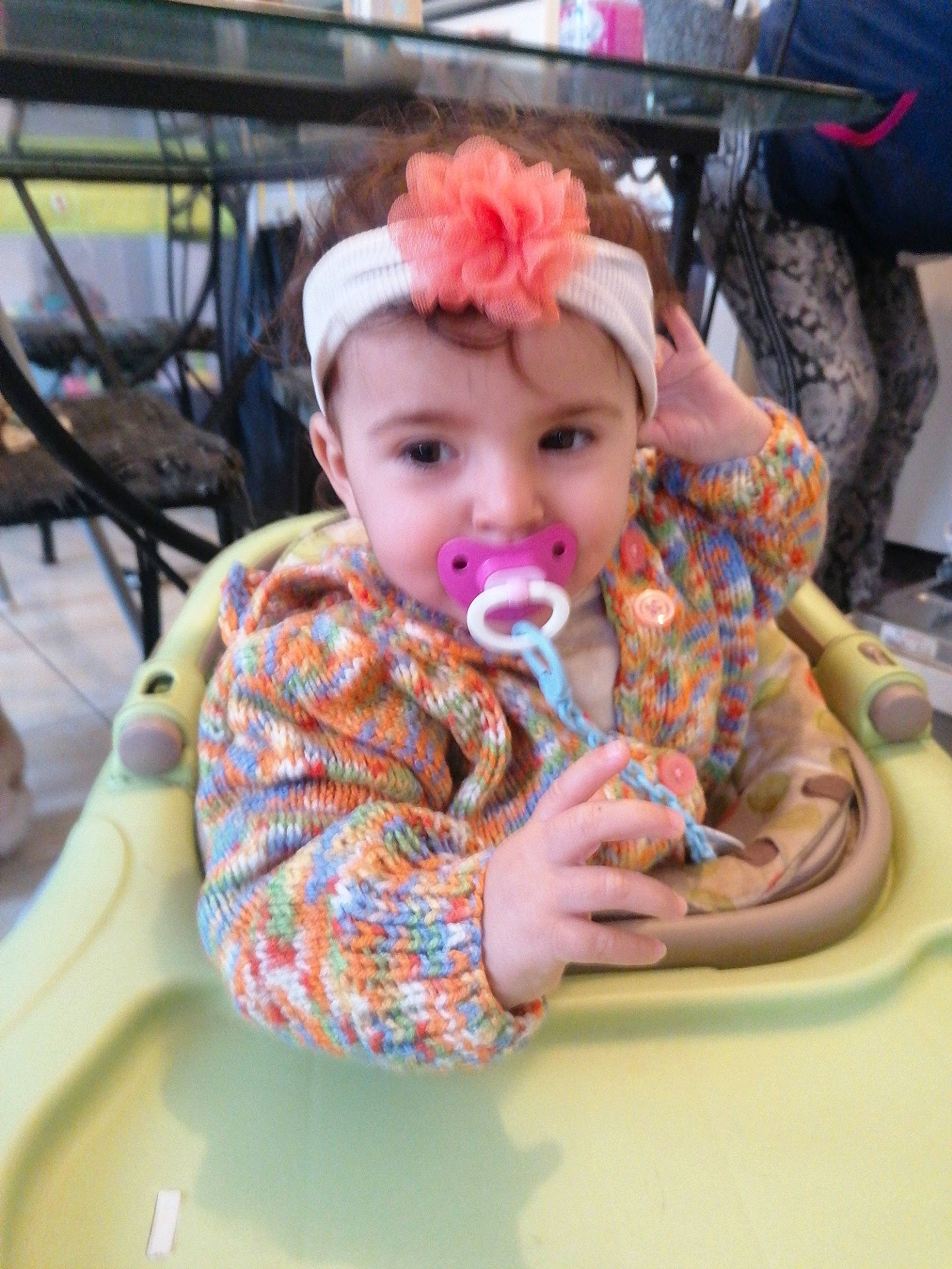 Delya a rejoint le concours — aidez-le/la à gagner de superbes lots ! baby, cheek, child, fashion_accessory, hair_accessory, headgear, joy, person, smile, toddler