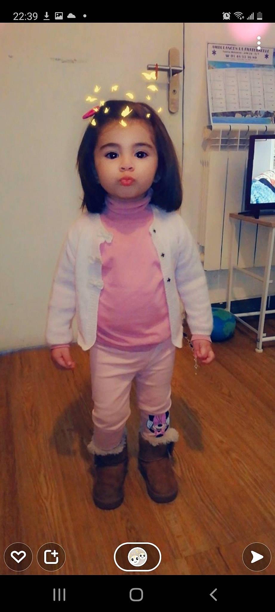 Jannah participe au concours pour gagner de l'argent avec cette photo : black_hair, cheek, chin, doll, eye, eyebrow, eyelash, face, head, headgear, iris, lip, nose, person, pink, shoulder, skin, sleeve, toy, wig