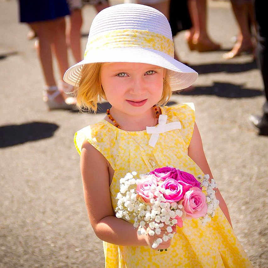 Iloa participe au concours pour gagner de l'argent avec cette photo :