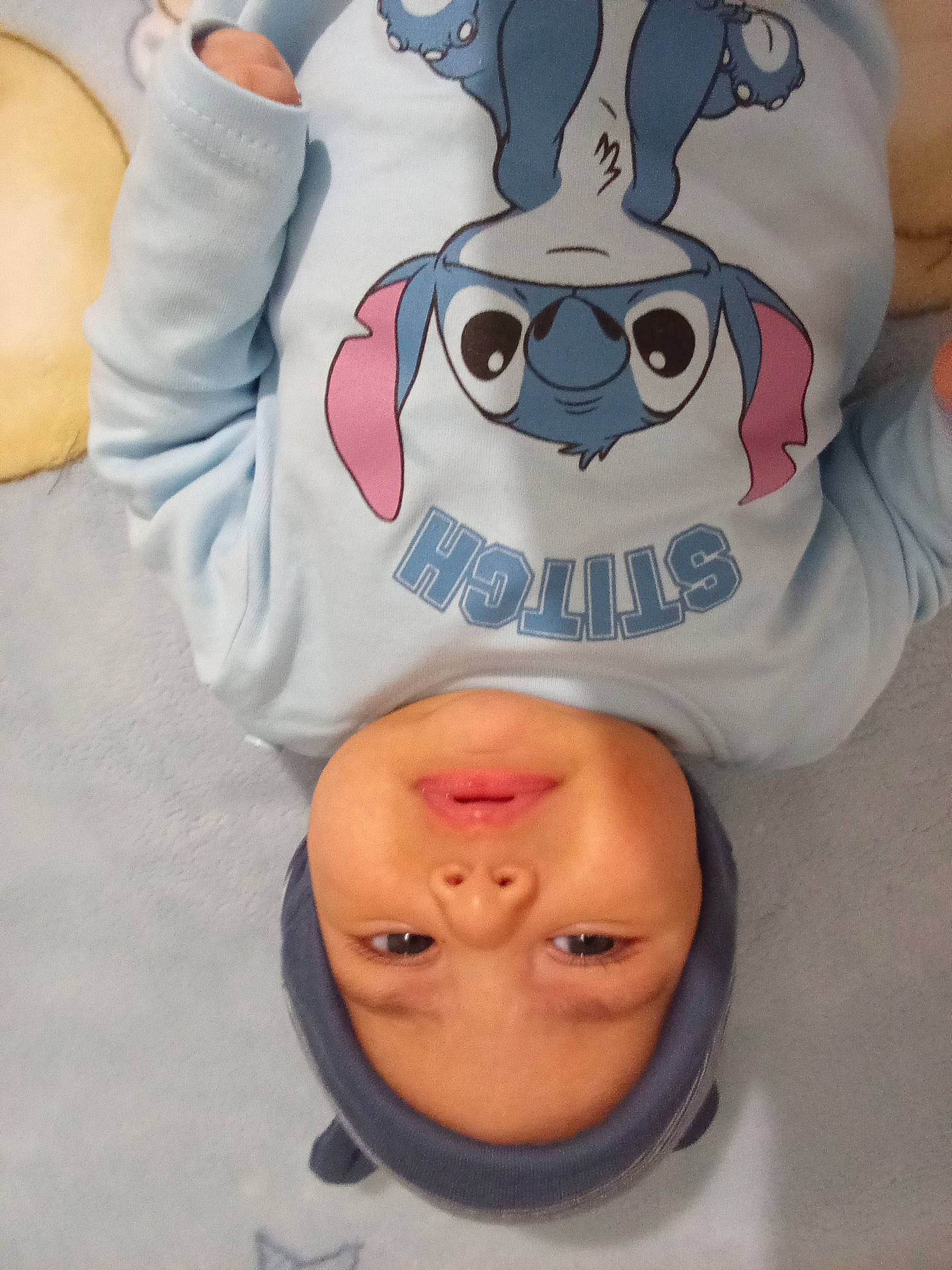 Seif Soussi a rejoint le concours — aidez-le/la à gagner de superbes lots ! baby, bed, cap, clothing, cushion, face, furniture, hat, head, homedecor, hoodie, knitwear, newborn, person, photography, portrait, selfie, sweater, sweatshirt, t_shirt