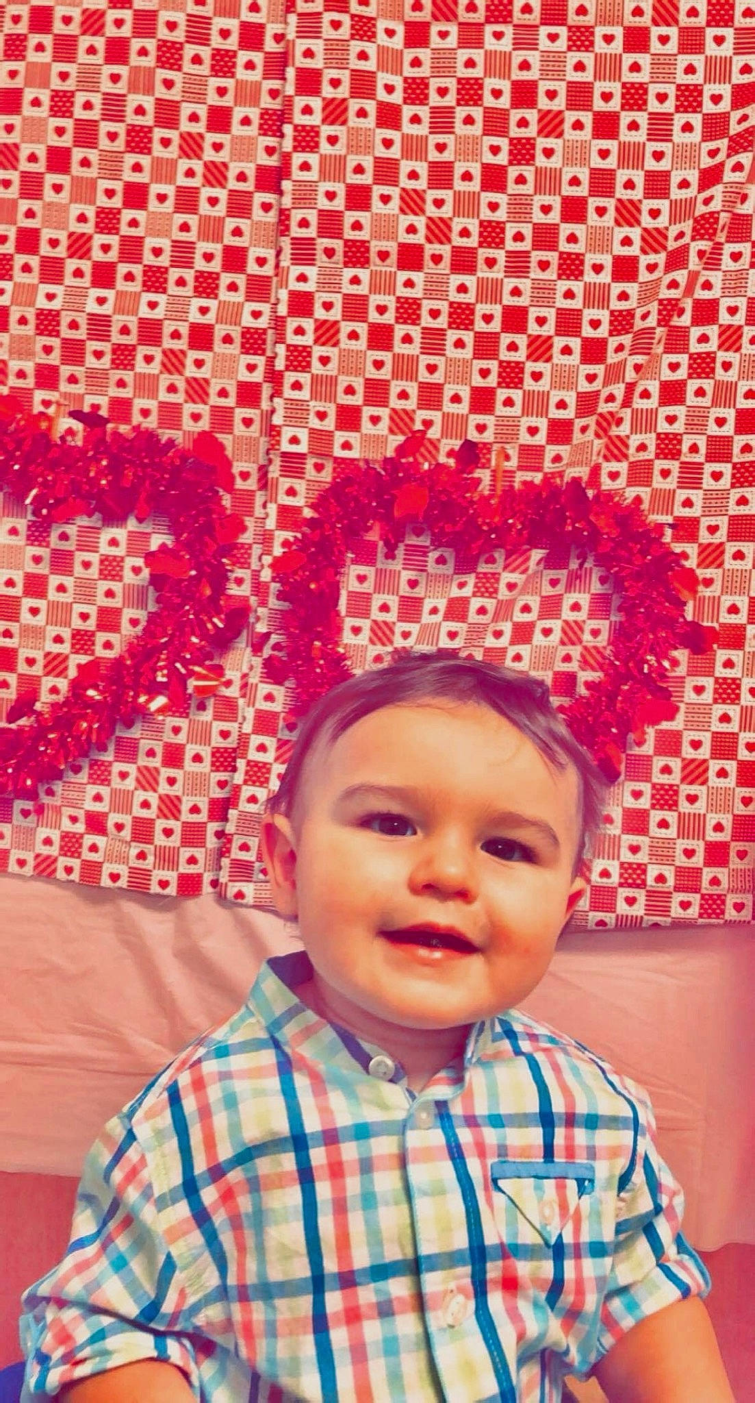 Kaden is registered to the contest to win money with this photo: beauty, cool, costume_hat, event, facial_expression, fun, happy, headgear, joy, magenta, organ, pattern, people, person, plaid, red, smile, snapshot, tartan, textile