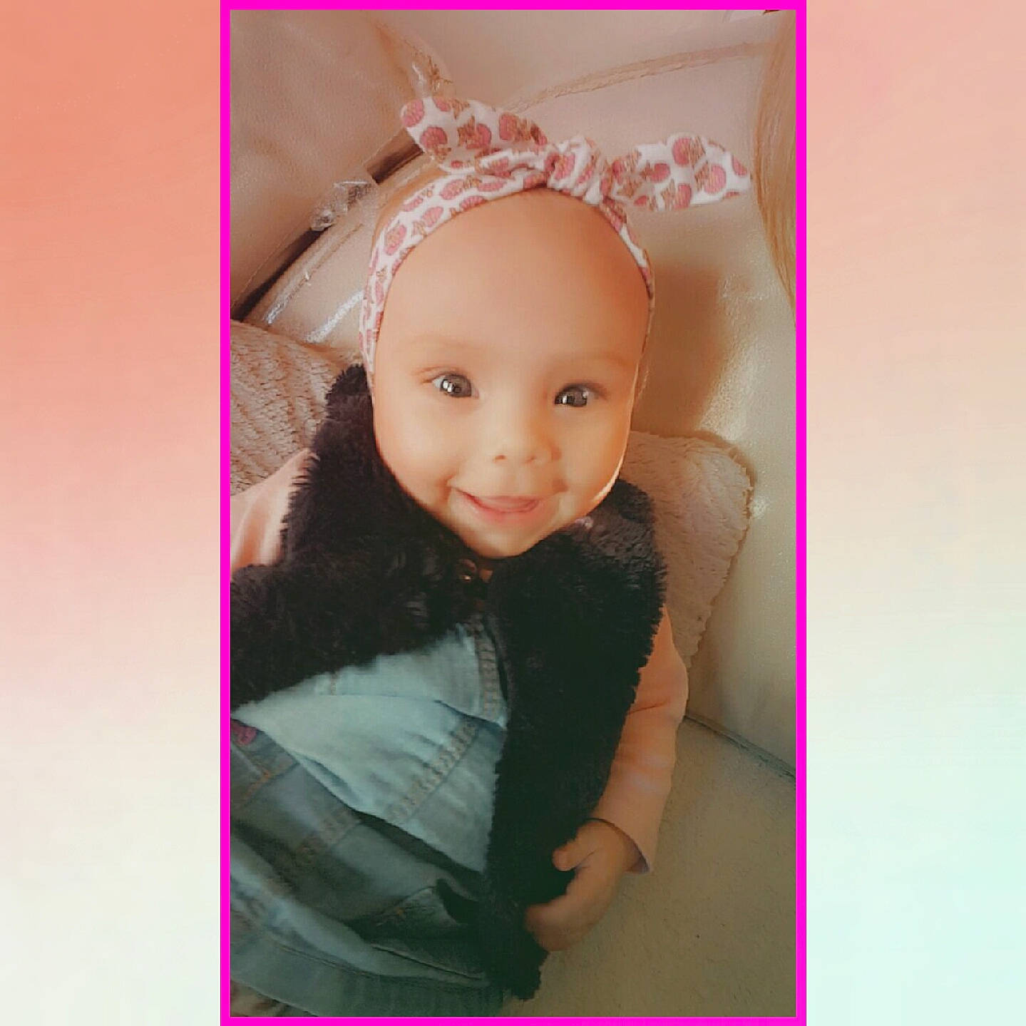 Elynn a rejoint le concours — aidez-le/la à gagner de superbes lots ! cap, chin, eye, eyebrow, eyelash, flash_photography, happy, headband, headpiece, iris, magenta, outerwear, person, petal, pink, purple, selfie, sleeve, smile, toddler