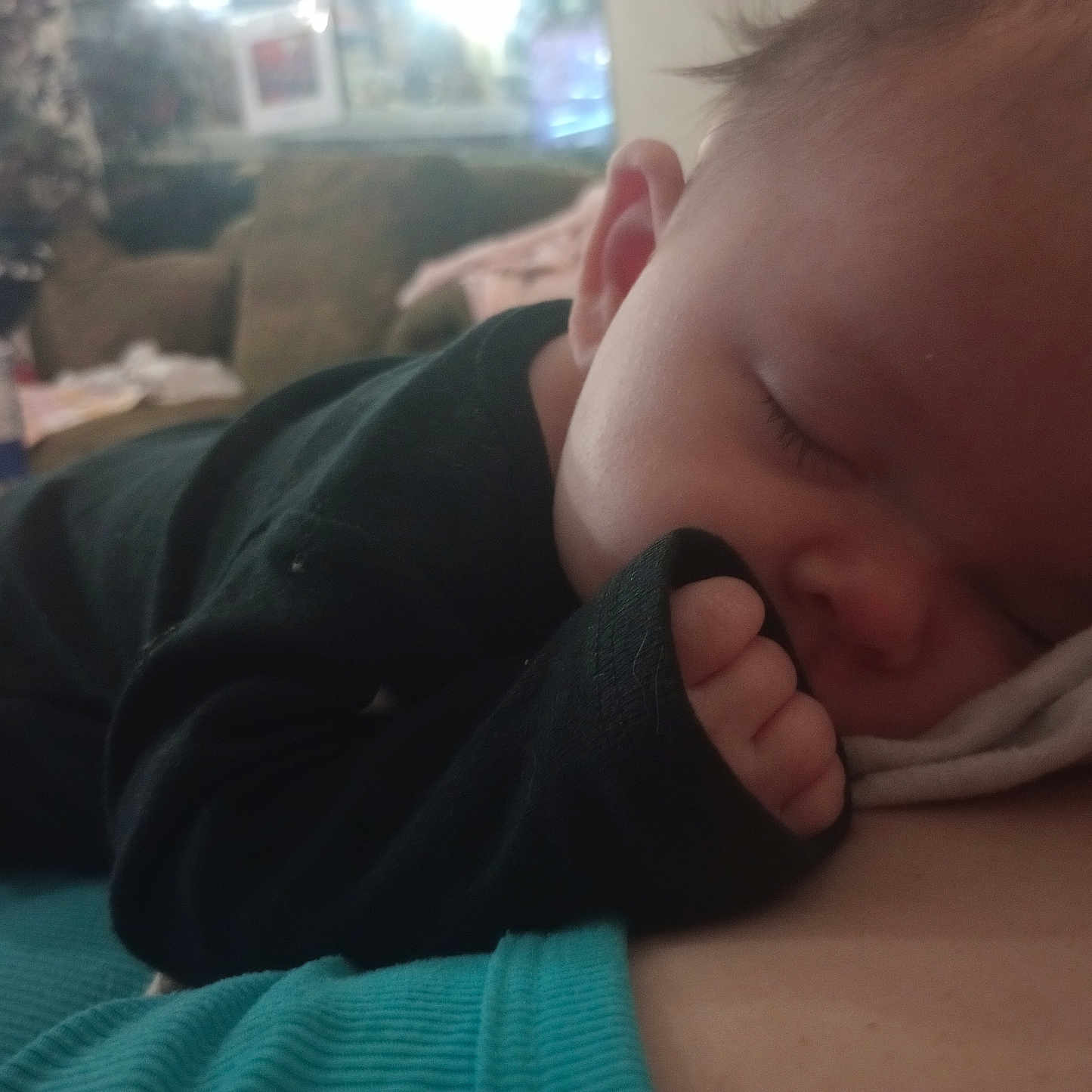 Averie joined the competition — help win amazing prizes! baby, bodypart, computerhardware, couch, cushion, electronics, face, finger, furniture, hand, hardware, head, homedecor, newborn, person, photography, portrait, quilt, screen, sleeping
