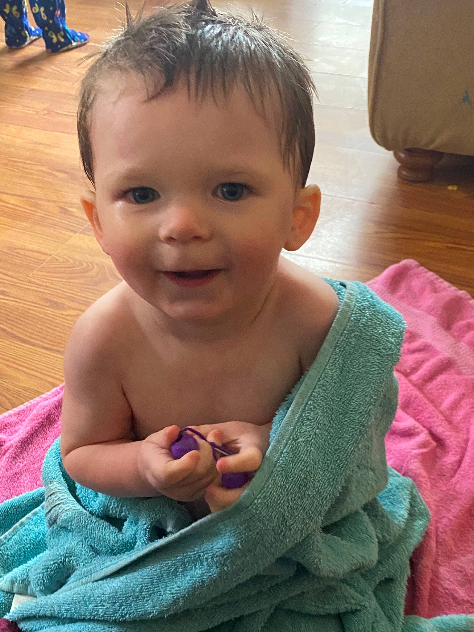 Jaxon Lewis is registered to the contest to win money with this photo: blue, cheek, chin, eye, eyebrow, face, facial_expression, finger, green, hair, head, human_body, iris, lip, mouth, neck, nose, person, skin, smile