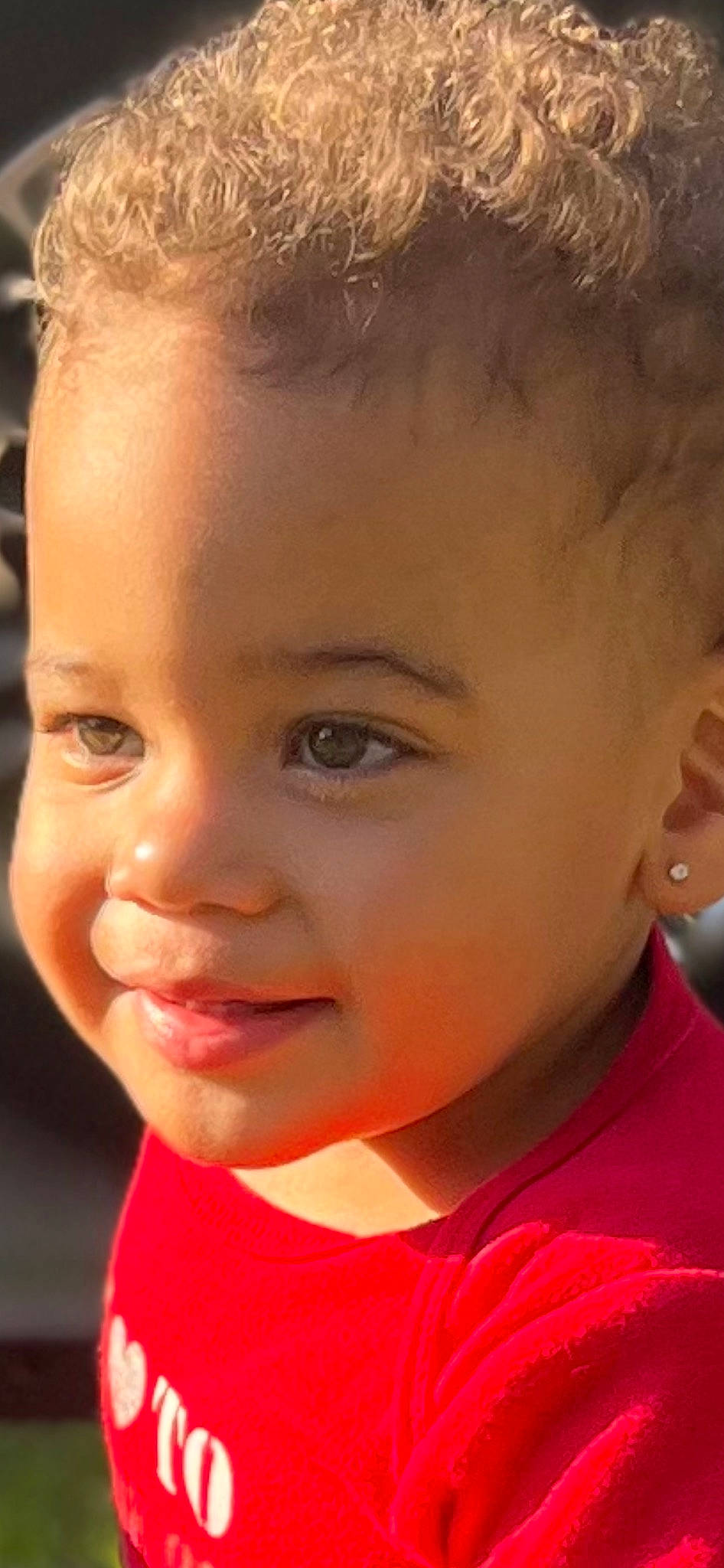 Zyaire is registered to the contest to win money with this photo: baby, blond, brown_hair, cheek, close_up, cool, ear, eyebrow, eyelash, forehead, fun, happy, iris, jaw, lip, mouth, nose, person, skin, smile