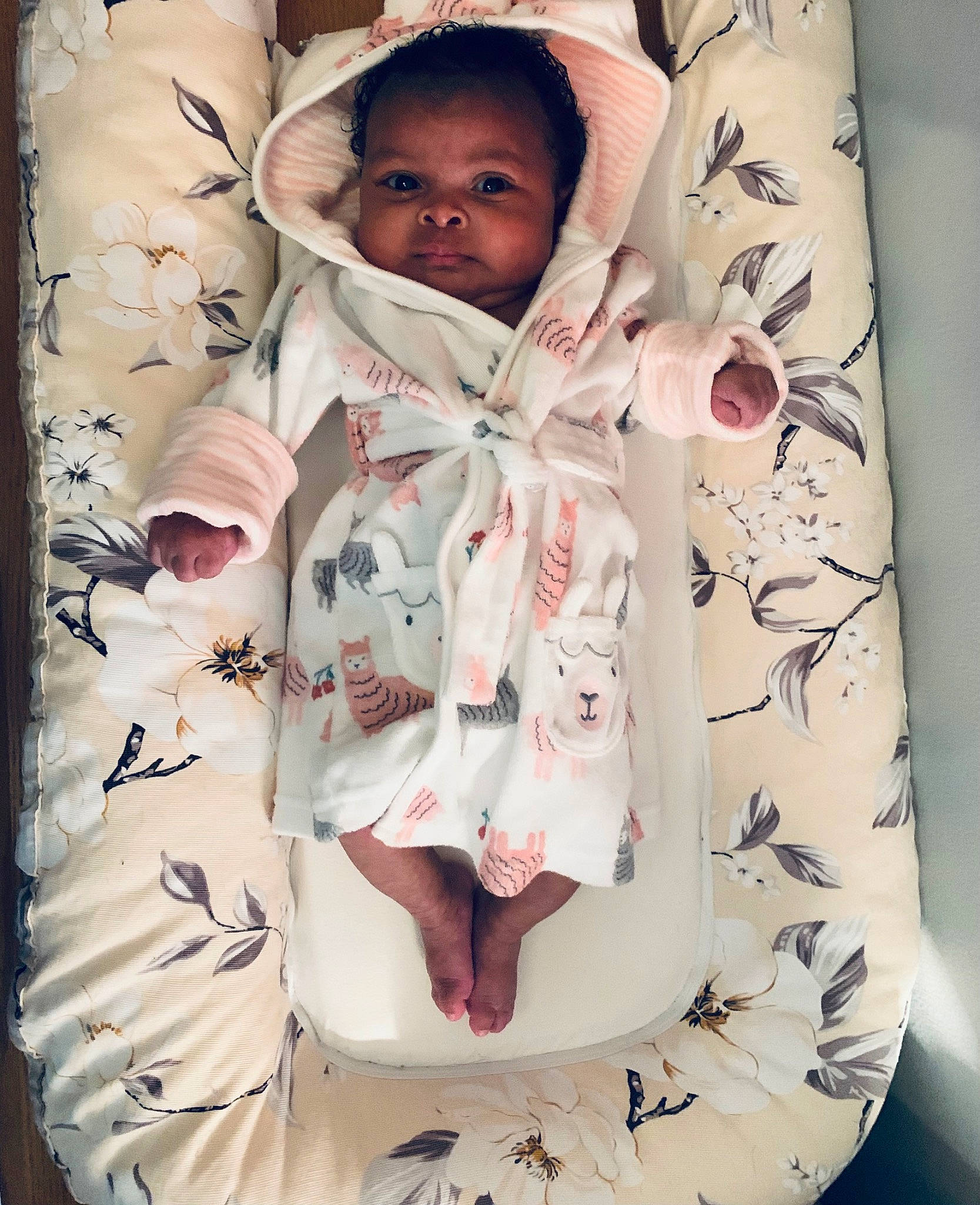 Giovanna is registered to the contest to win money with this photo: baby, baby_products, baby_safety, baby_sleeping, baby_toddler_clothing, bed_sheet, bedding, child, collar, comfort, dress_shirt, facial_expression, linens, pattern, person, pink, skin, sleeve, textile, toddler