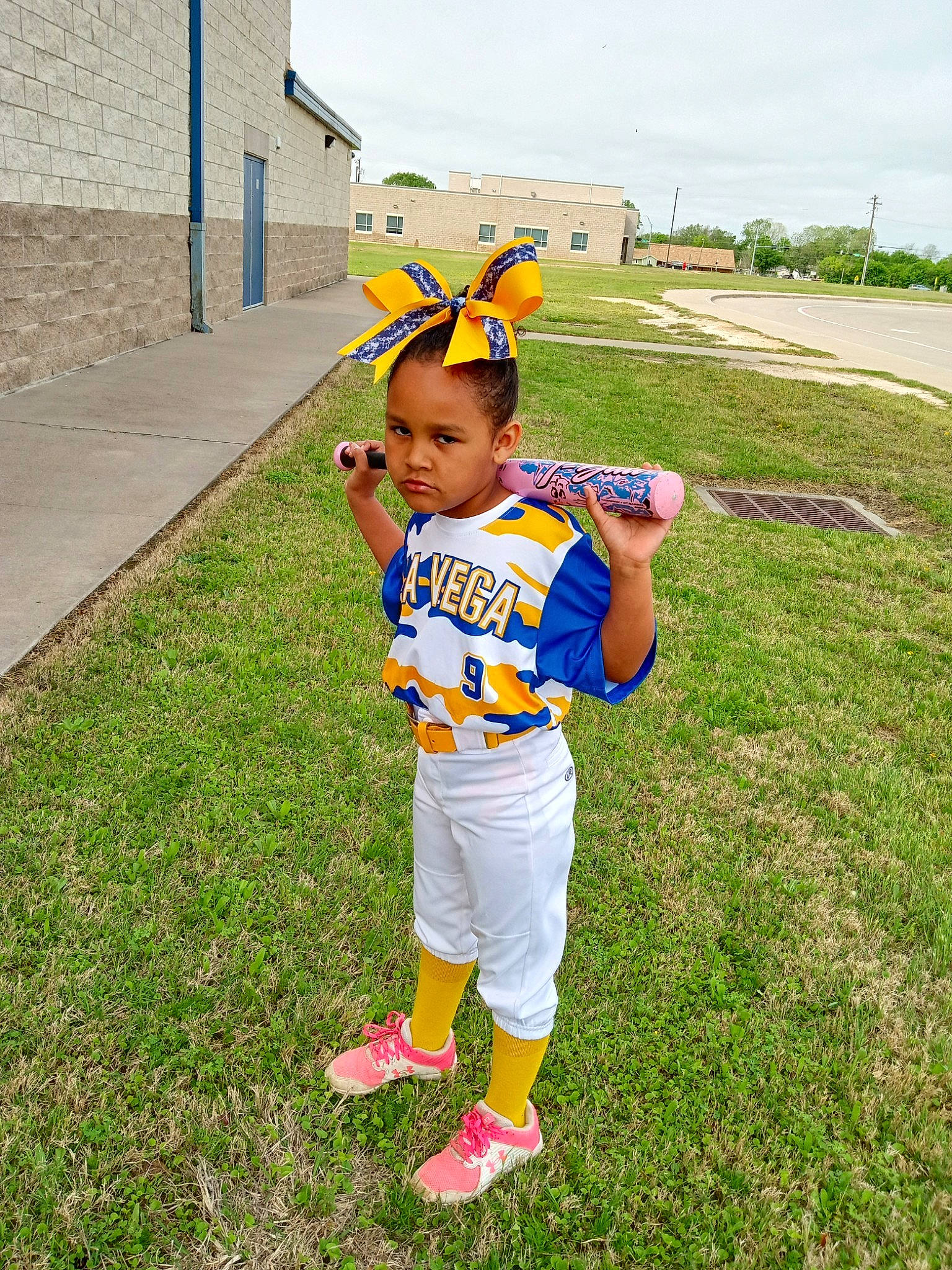 Londin joined the competition — help win amazing prizes! balloon, boot, cloud, competition_event, fun, grass, grassland, hat, landscape, lawn, leisure, party_supply, person, play, player, prairie, recreation, sky, t_shirt, toddler