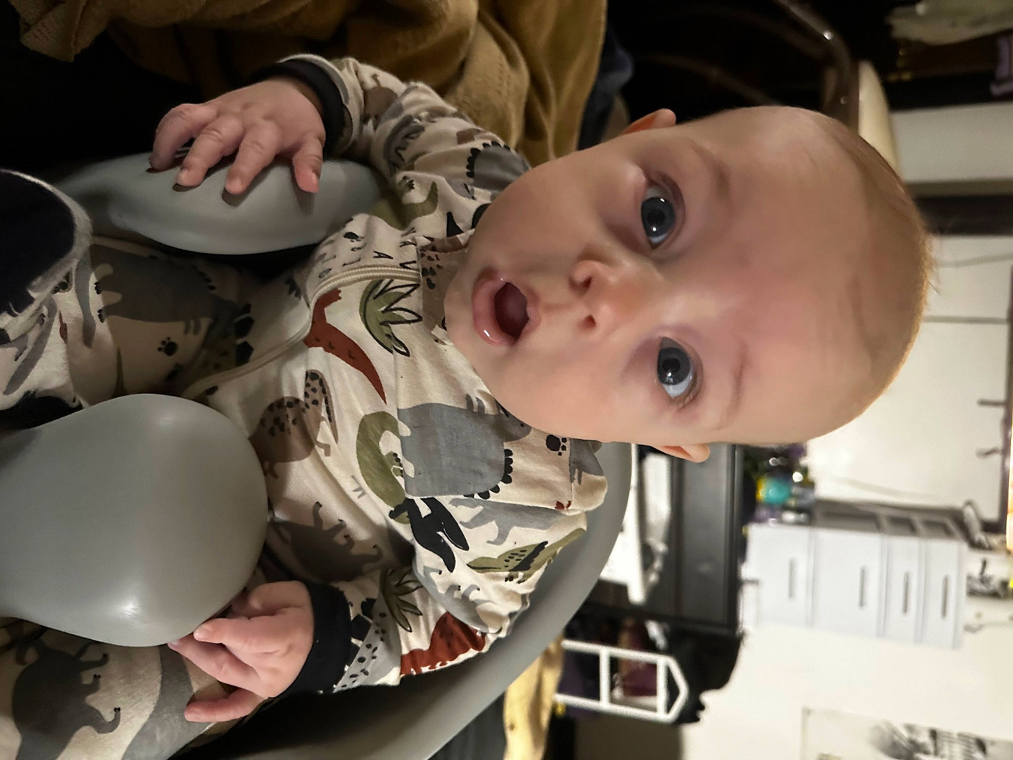 Niklaus is registered to the contest to win money with this photo: baby, baby_toddler_clothing, balloon, carmine, cheek, child, event, eyelash, fun, happy, headgear, machine, mouth, nose, person, personal_protective_equipment, surprise, toddler, toy