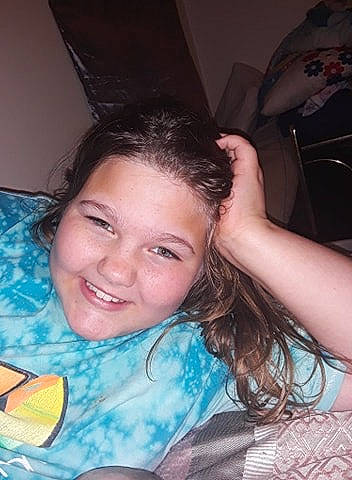 Cloey is registered to the contest to win money with this photo: black_hair, cheek, cool, ear, eyebrow, eyelash, facial_expression, flash_photography, fun, gesture, happy, iris, joy, leisure, lip, long_hair, mouth, nose, person, shoulder