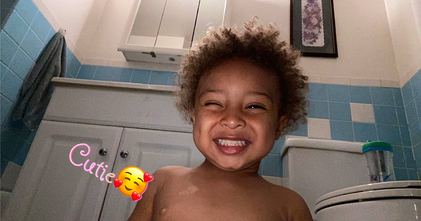 Cortez is registered to the contest to win money with this photo: cheek, child, face, facial_expression, forehead, fun, hair, hairstyle, happy, head, joy, laugh, lip, mouth, neck, nose, person, photography, selfie, smile