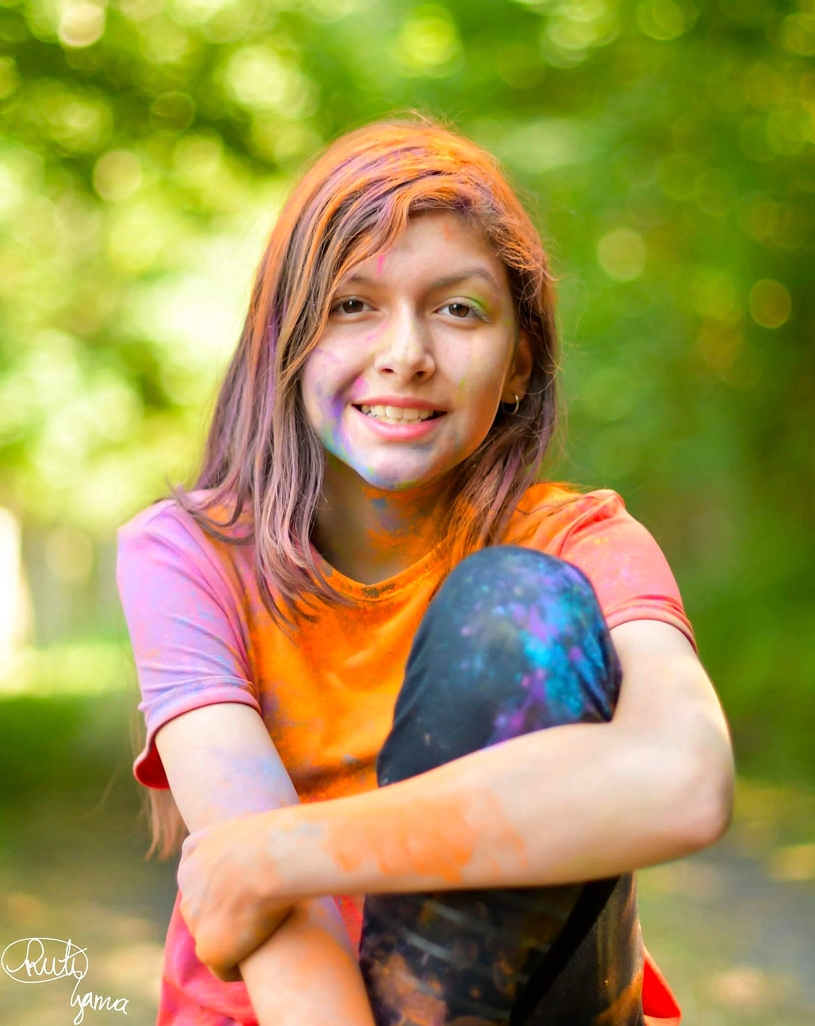 Nataly participe au concours pour gagner de l'argent avec cette photo : child, clothing, eye, flash_photography, forest, fun, grass, hair, happy, iris, joy, leisure, long_hair, people_in_nature, person, plant, recreation, skin, smile, tree