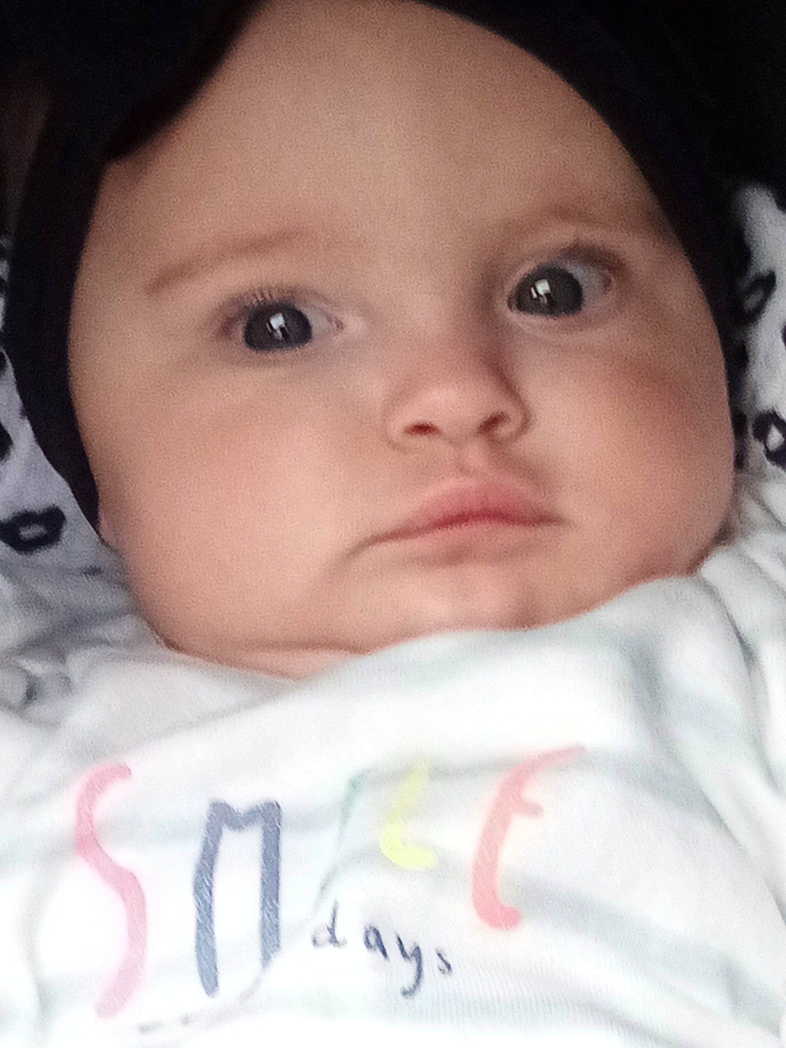 Lena participe au concours pour gagner de l'argent avec cette photo : baby, cheek, child, chin, close_up, eyebrow, eyelash, facial_expression, flash_photography, forehead, happy, headwear, iris, lip, mouth, nose, people, person, skin, sleeve