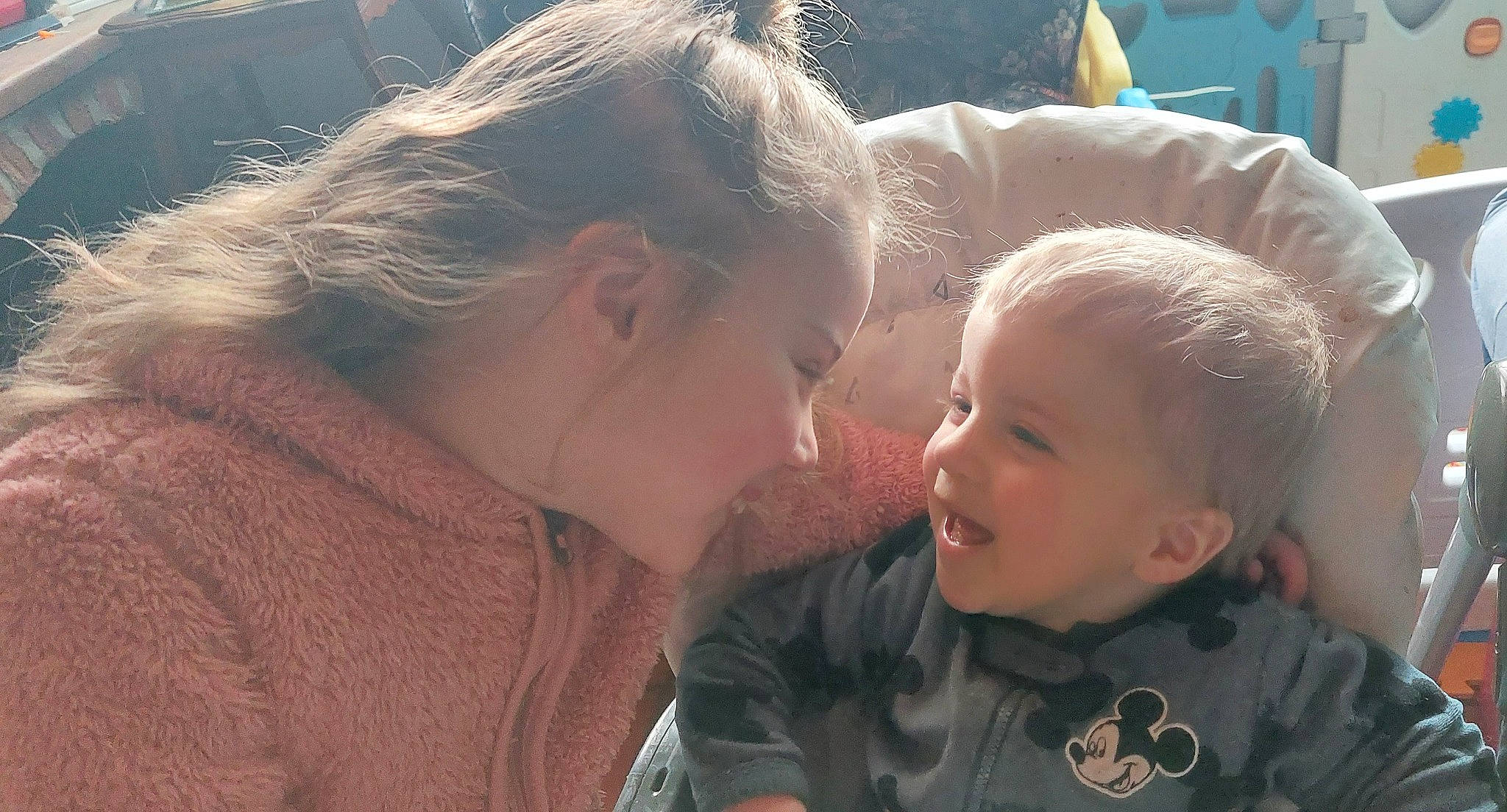 Anaïs a rejoint le concours — aidez-le/la à gagner de superbes lots ! baby, cheek, child, comfort, ear, fun, grass, hairstyle, happy, head, human, iris, lip, mammal, mouth, nose, organ, person, skin, smile