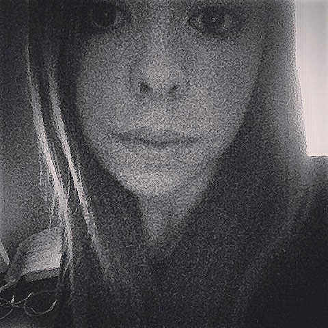 Romane participe au concours pour gagner de l'argent avec cette photo :