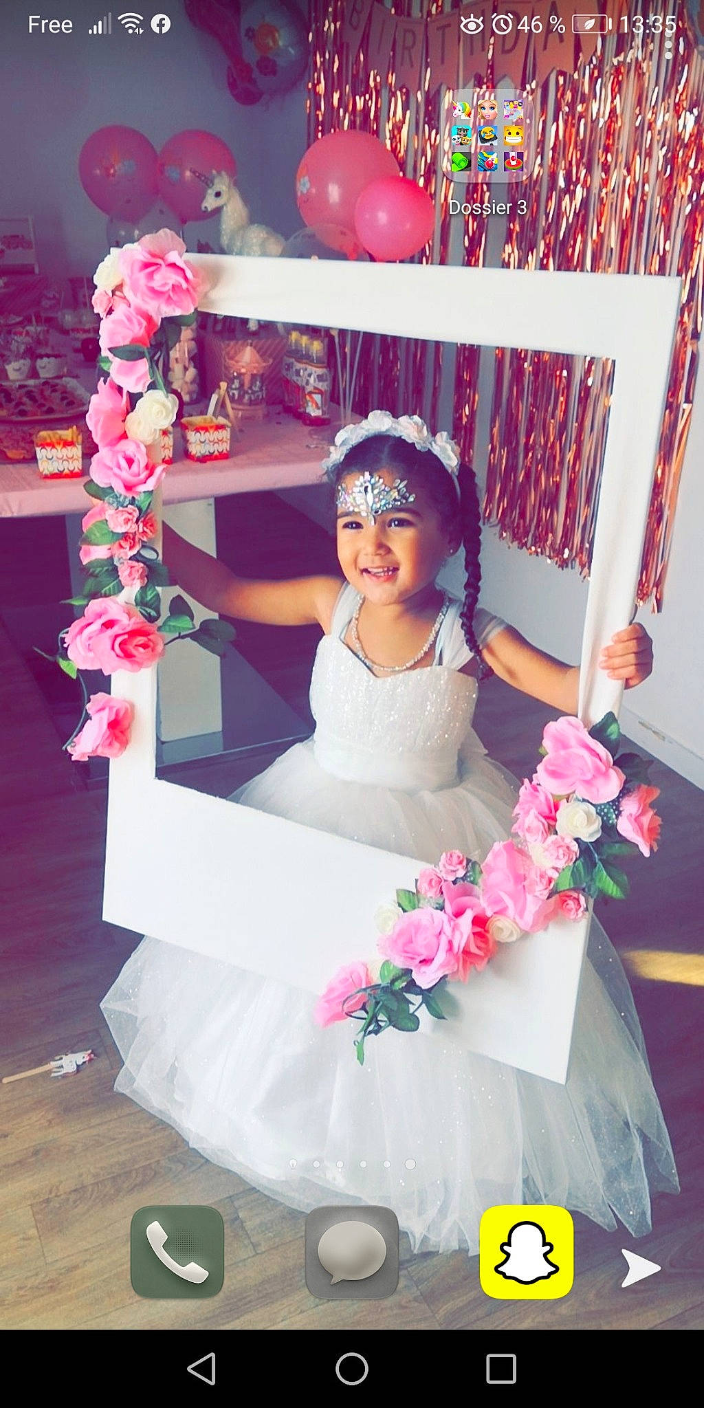 Lylia participe au concours pour gagner de l'argent avec cette photo : balloon, bridal_clothing, bridal_party_dress, decoration, dress, flash_photography, flower, gown, happy, headwear, joy, magenta, person, petal, photograph, pink, plant, red, smile, textile