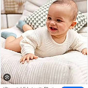 Keyleen a rejoint le concours — aidez-le/la à gagner de superbes lots ! baby, babylaughing, face, happy, head, laughing, newborn, person, photography, portrait, smile, text