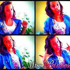 Mariana participe au concours pour gagner de l'argent avec cette photo :