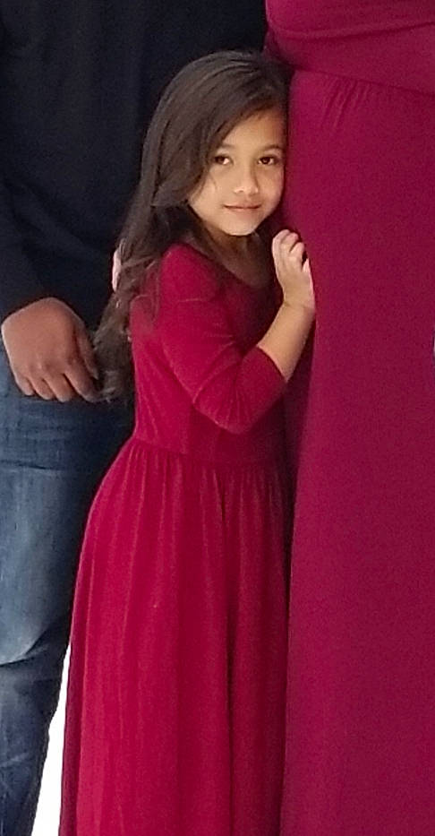 Kiana is registered to the contest to win money with this photo: beauty, brown_hair, child_model, clothing, dress, fashion, fashion_model, formal_wear, hair, hairstyle, lady, long_hair, magenta, maroon, neck, outerwear, person, photo_shoot, pink, shoulder