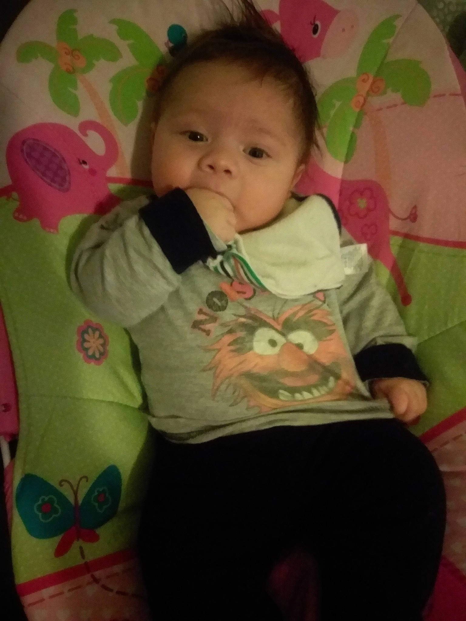 Zuko is registered to the contest to win money with this photo: arm, cheek, child, cool, day, eye, finger, girl, green, head, infant, mouth, nose, organ, person, pink, product, skin, smile, textile