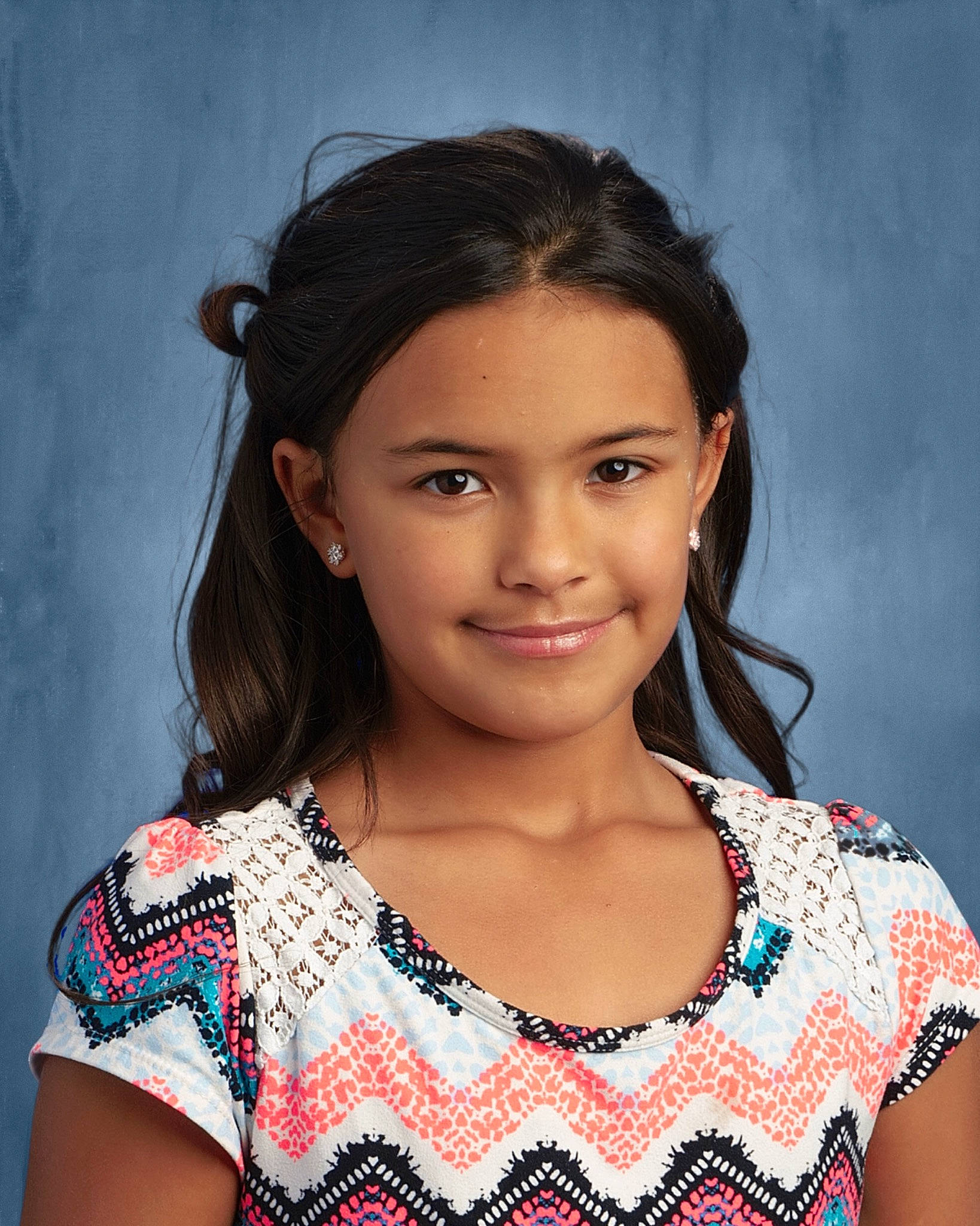 Da Layla is registered to the contest to win money with this photo: beauty, black_hair, cheek, chin, eyebrow, eyelash, face, fashion, fashion_design, flash_photography, hairstyle, happy, iris, joy, lip, long_hair, makeover, neck, person, skin