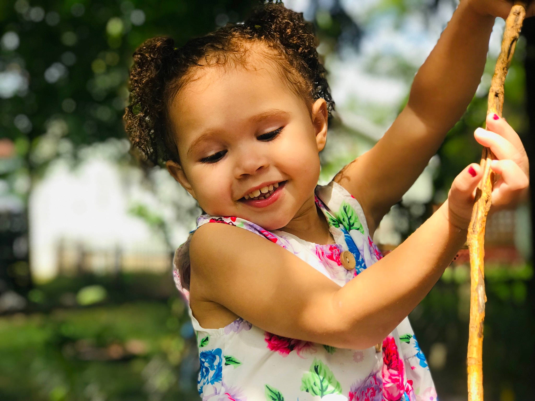 Paisley Rae is registered to the contest to win money with this photo: