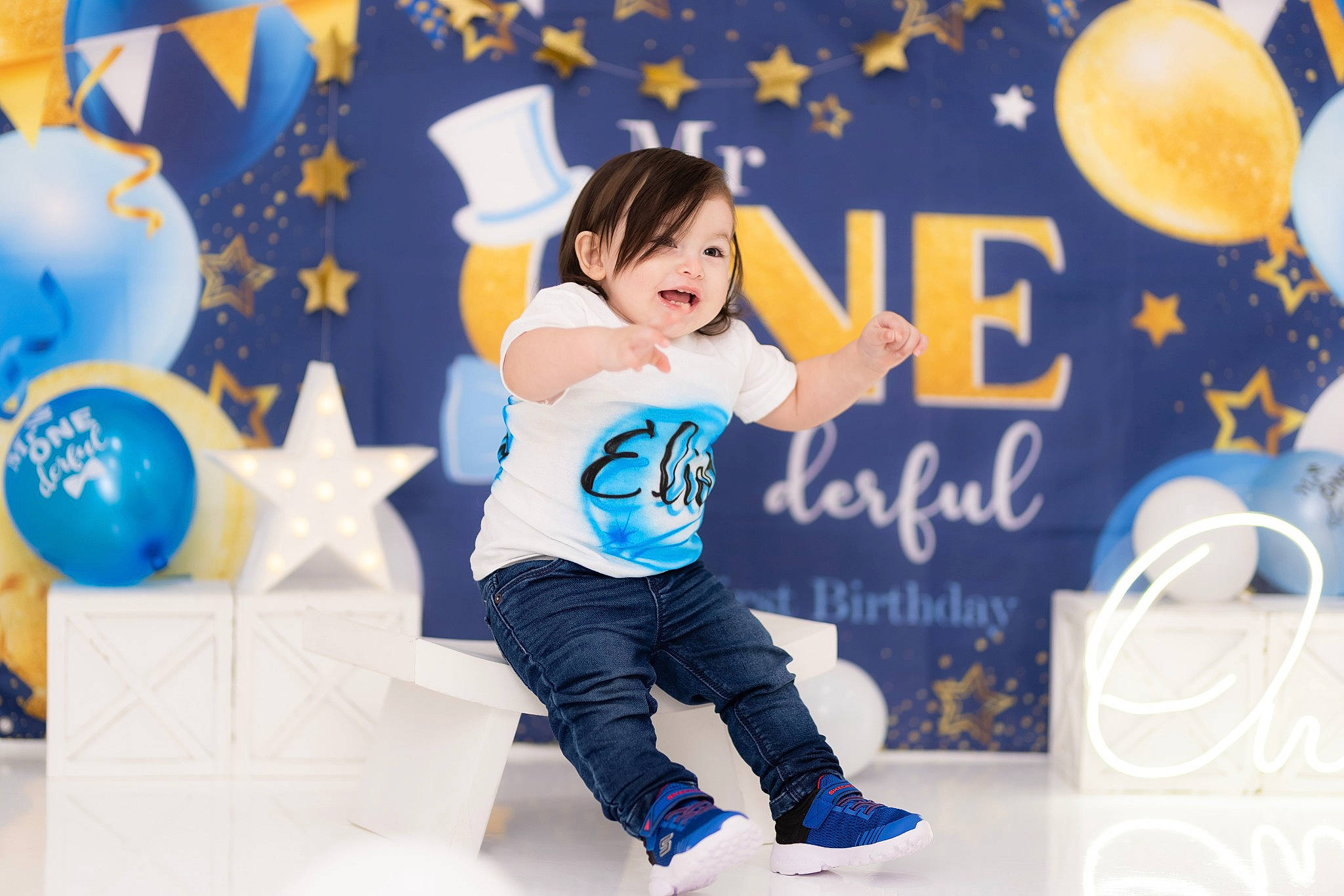 Elior joined the competition — help win amazing prizes! azure, balloon, blue, child, electric_blue, entertainment, event, facial_expression, flash_photography, font, fun, happy, leisure, light, logo, party_supply, person, smile, t_shirt, thigh