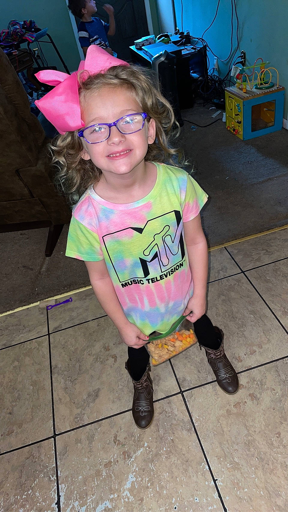 Raelynn joined the competition — help win amazing prizes! child, cool, eyewear, fun, glasses, leg, person, play, smile, style, t_shirt, toddler