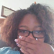 Star is registered to the contest to win money with this photo: