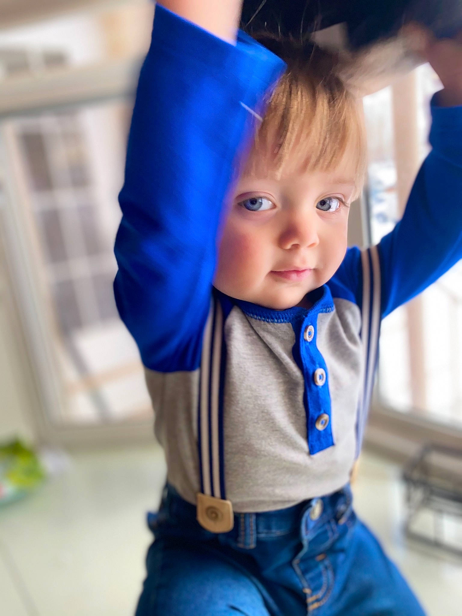 Kyren is registered to the contest to win money with this photo: baby, baby_toddler_clothing, belt, child, denim, gesture, overall, person, pocket, thumb, toddler