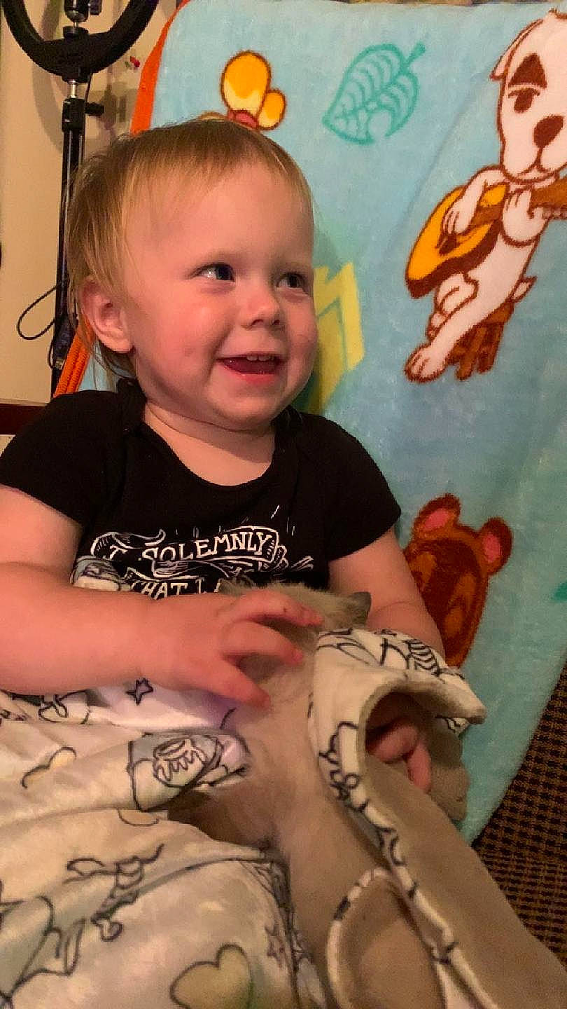 Winter joined the competition — help win amazing prizes! arm, baby_toddler_clothing, cheek, finger, gesture, hairstyle, hand, happy, head, human_body, iris, joint, joy, mouth, nose, organ, person, skin, sleeve, smile