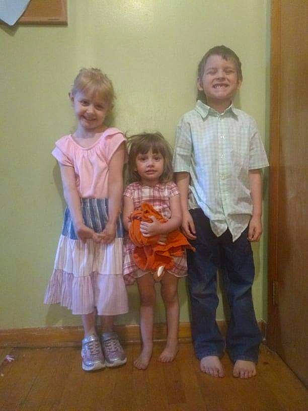 Phoenix is registered to the contest to win money with this photo: child, family, joy, people, person, sibling, standing, toddler