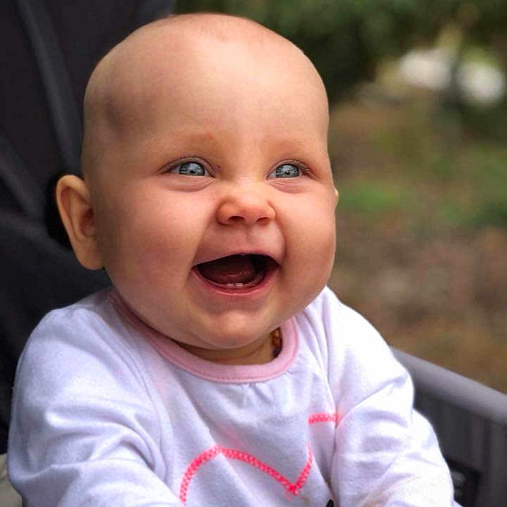 Esther participe au concours pour gagner de l'argent avec cette photo : boy, cheek, child, chin, emotion, eye, face, facial_expression, forehead, head, infant, laughter, lip, mouth, nose, person, product, skin, smile, toddler