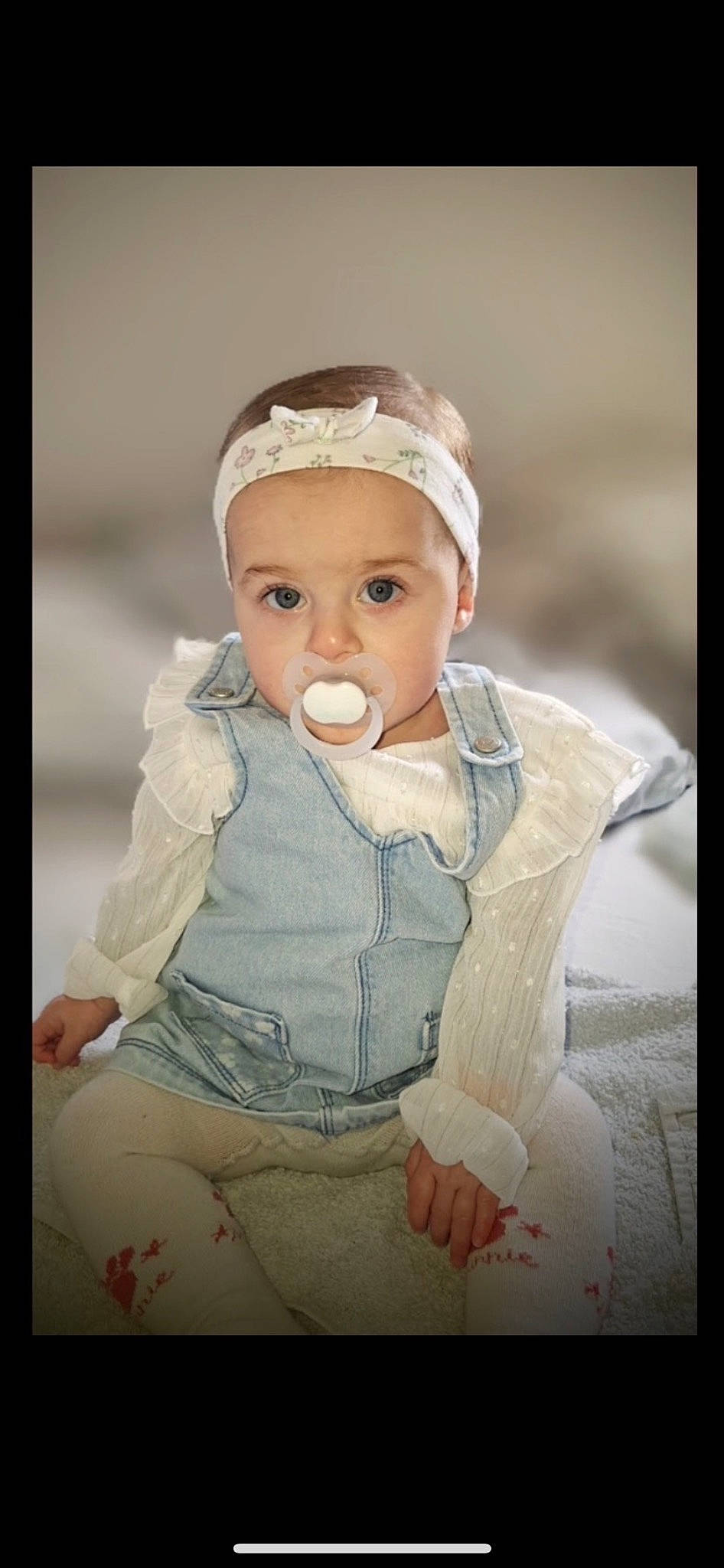 Kamila participe au concours pour gagner de l'argent avec cette photo : art, baby, baby_products, baby_toddler_clothing, cap, cheek, child, comfort, flash_photography, gesture, happy, human_body, iris, lip, outerwear, person, portrait, portrait_photography, sitting, sleeve