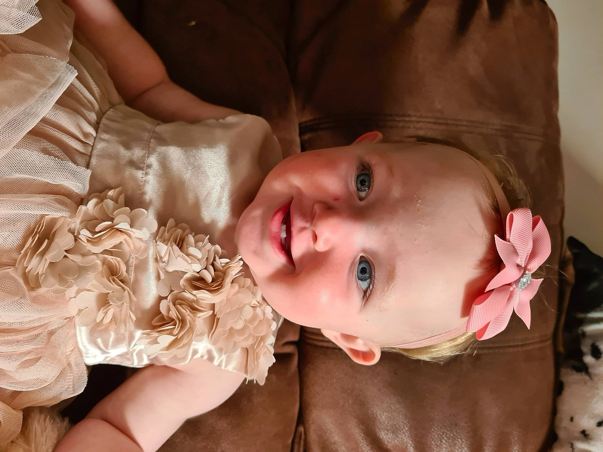 Eva-grace is registered to the contest to win money with this photo: beauty, brown_hair, cheek, child, ear, eye, face, hair_accessory, hand, head, headgear, joy, lip, mouth, neck, nose, organ, person, photography, pink