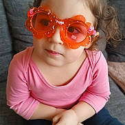 Hailey participe au concours pour gagner de l'argent avec cette photo :