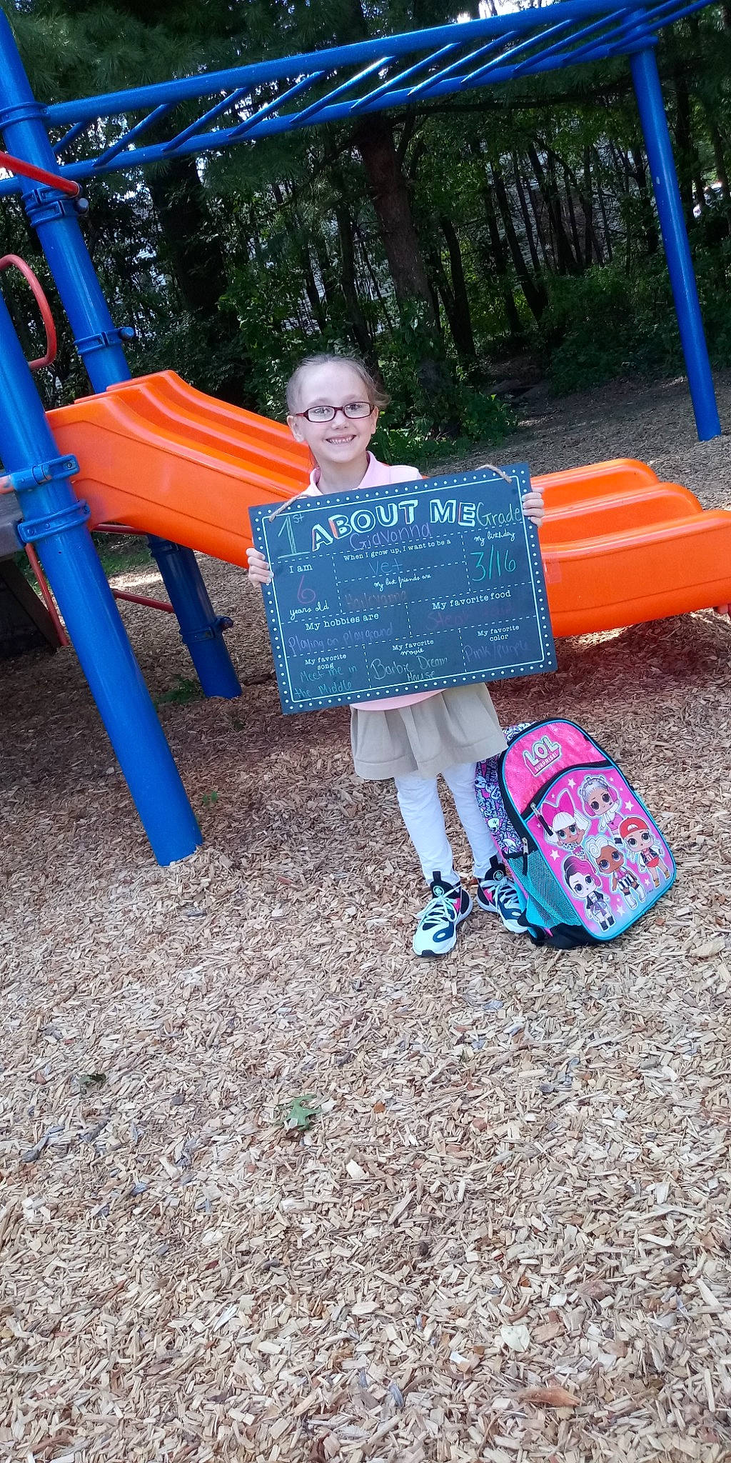 Giavonna is registered to the contest to win money with this photo: electric_blue, fun, joy, leisure, outdoor_play_equipment, person, play, playground, public_space, recreation